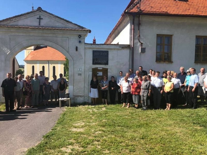 Чехия, Бабице, Римско-католическая приходская церковь