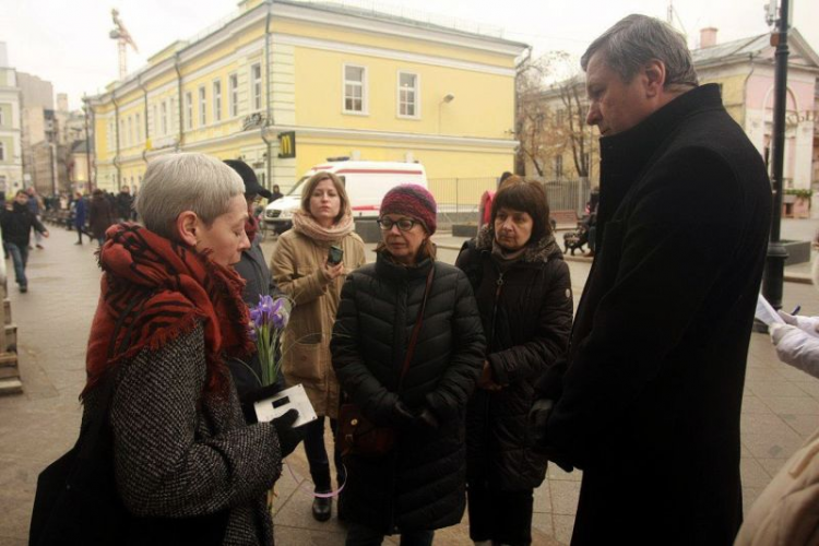 Москва, Климентовский пер., 9/1