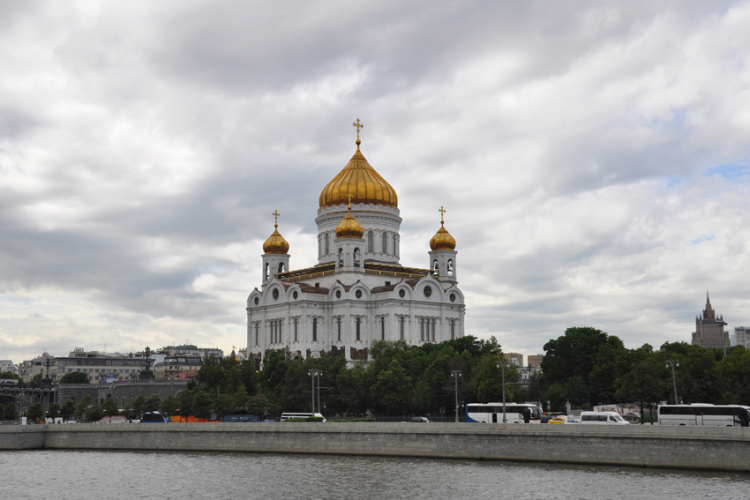 Москва, ул. Серафимовича, 2