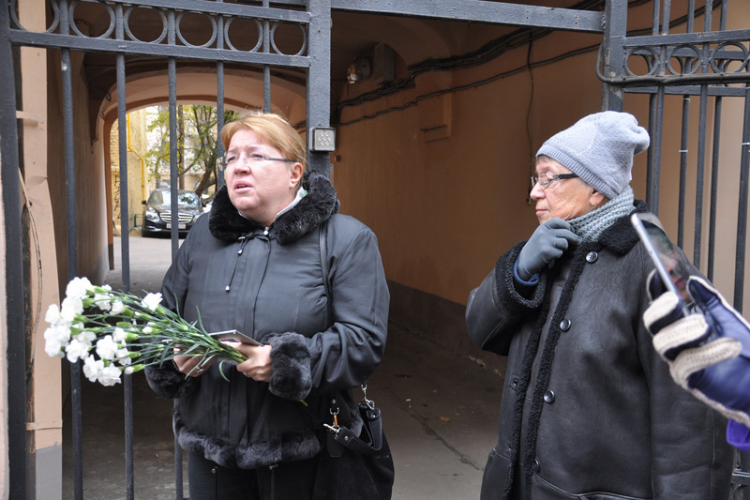 Москва, ул. Жуковского, д. 19